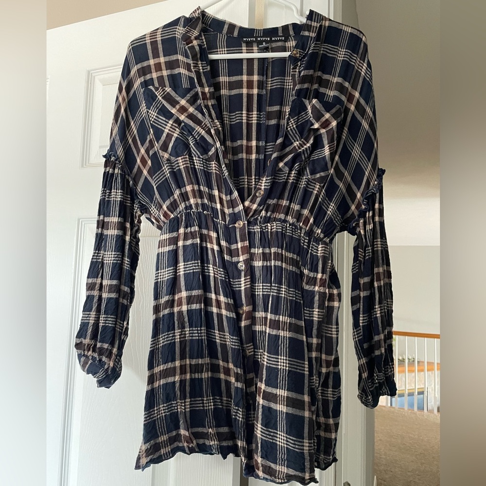 Long sleeve top